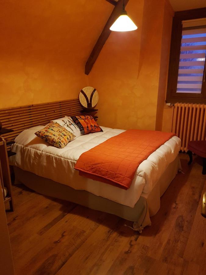 Renaissance Bed & Breakfast Nohant-en-Gracay ภายนอก รูปภาพ